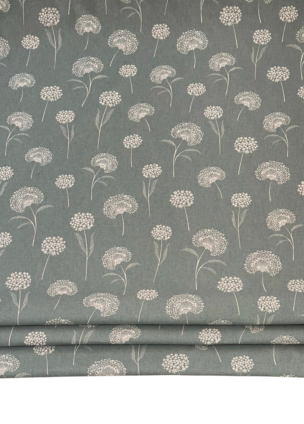 Elegant Dandelion Fabric - Premium Linenlook in Soft Green, Botanical Pattern for Upholstery, Drapery & Crafts