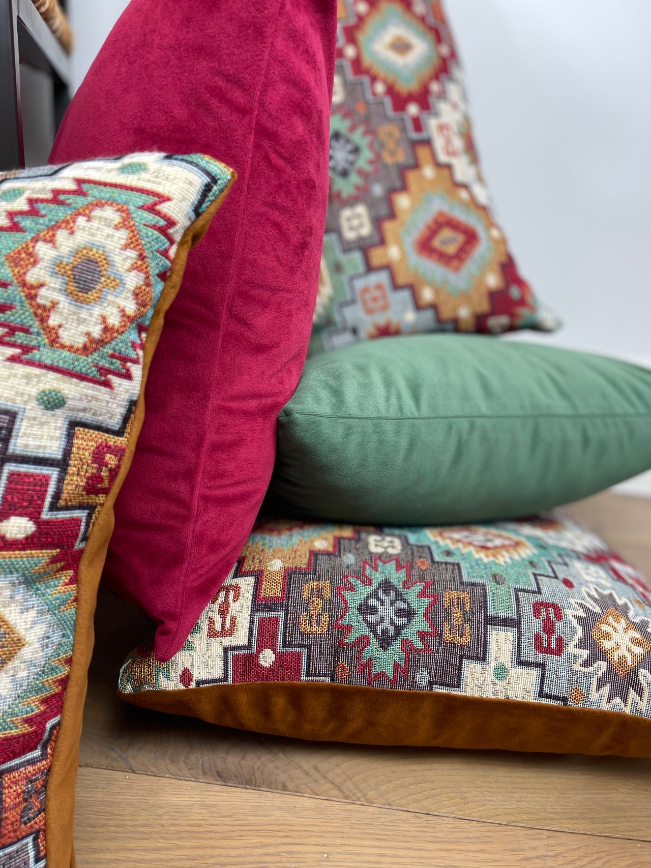 Ethnic Kilim Style Decorative Throw Pillow Case Vintage Charm Cushion Cover