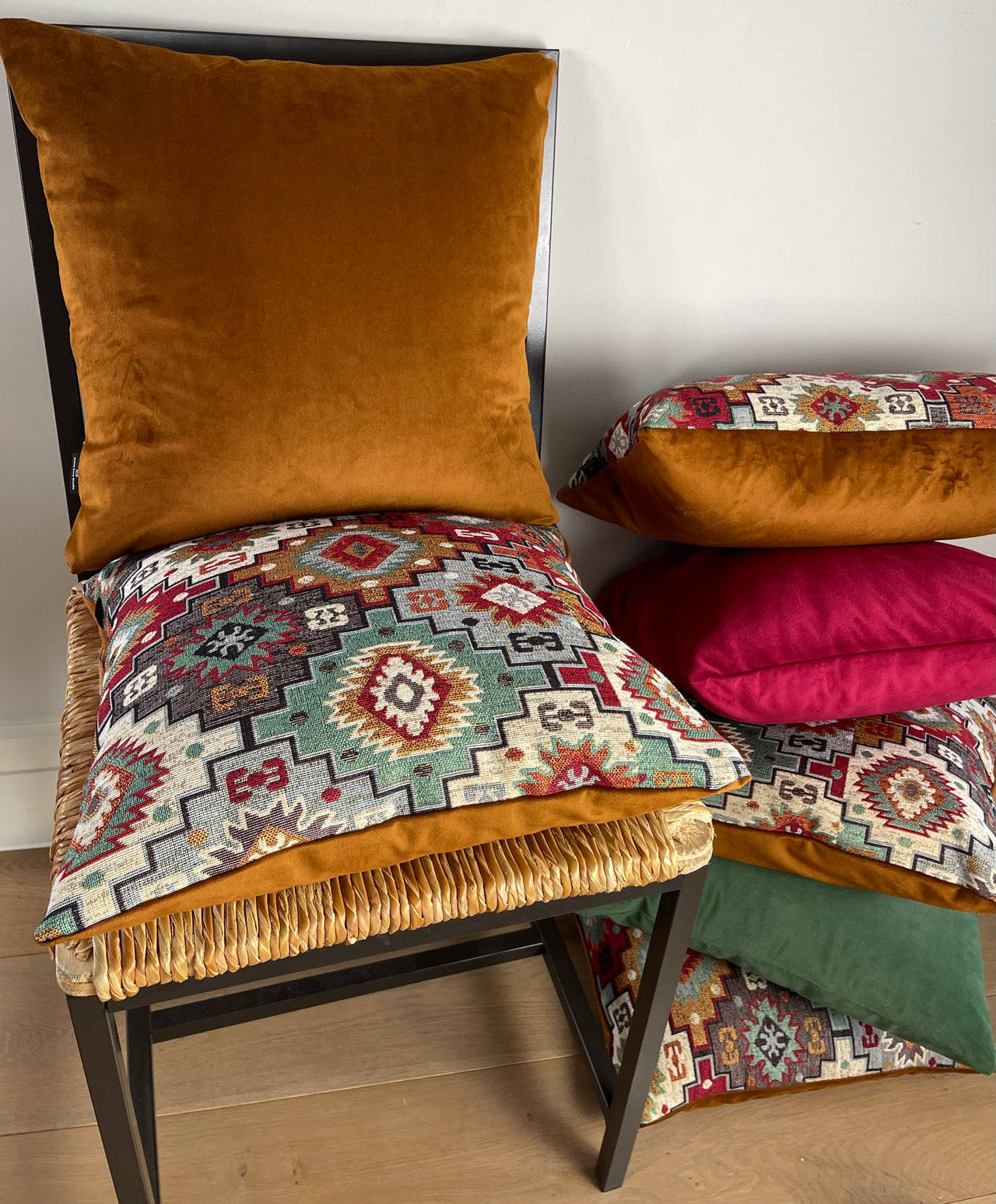 Ethnic Kilim Style Decorative Throw Pillow Case Vintage Charm Cushion Cover