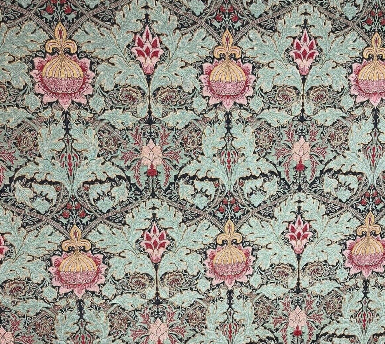Elegant floral upholstery fabric with vintage style.

