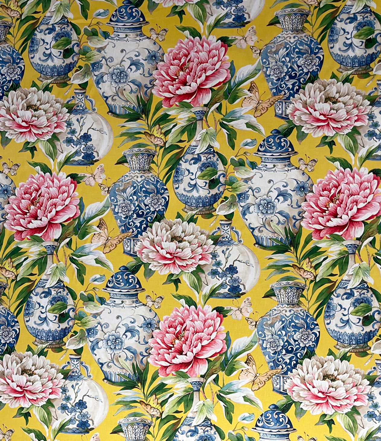 Luxury cotton fabric with vase and bloom pattern