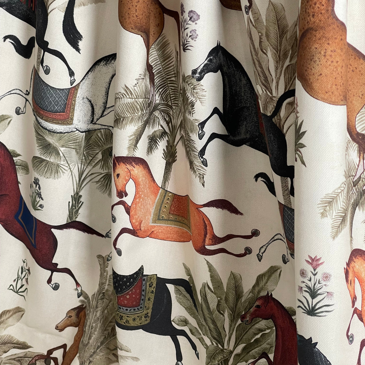 Arabian Horses Galloping on Off-White Cotton Fabric with Palm Tree Design - Perfect for Home Decor