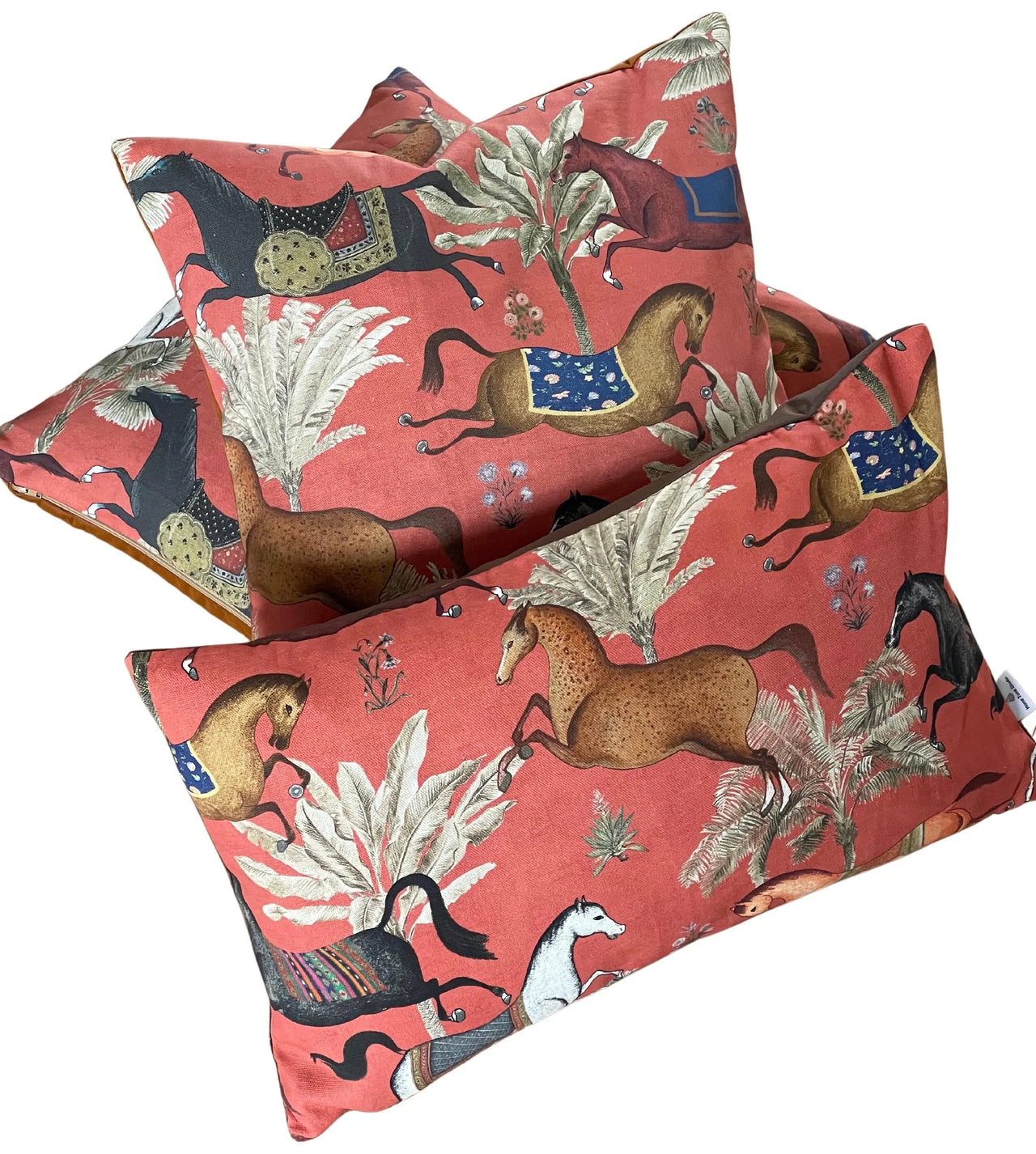 Cotton pillow cover with Arabian-inspired horse pattern.