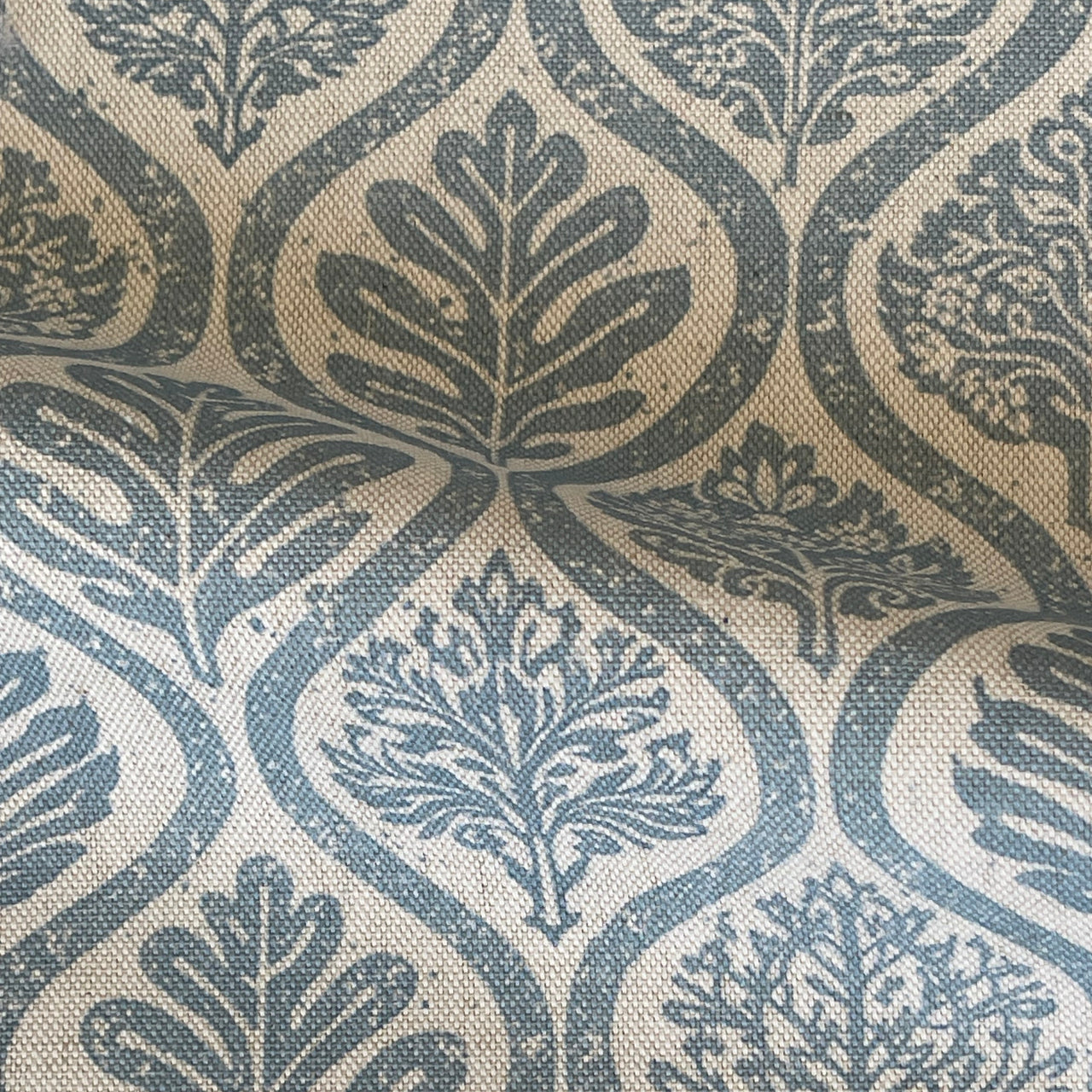 Soft woven ogee fabric for cushions curtains and upholstery