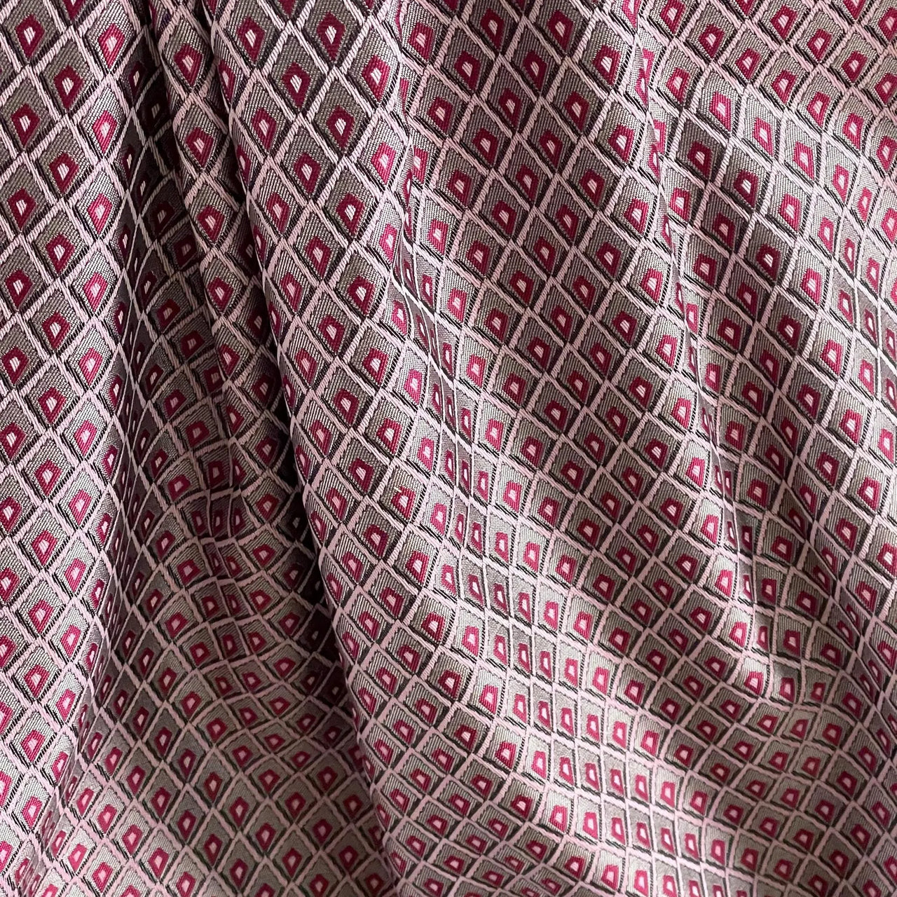 Geometric woven fabric for curtains and blinds