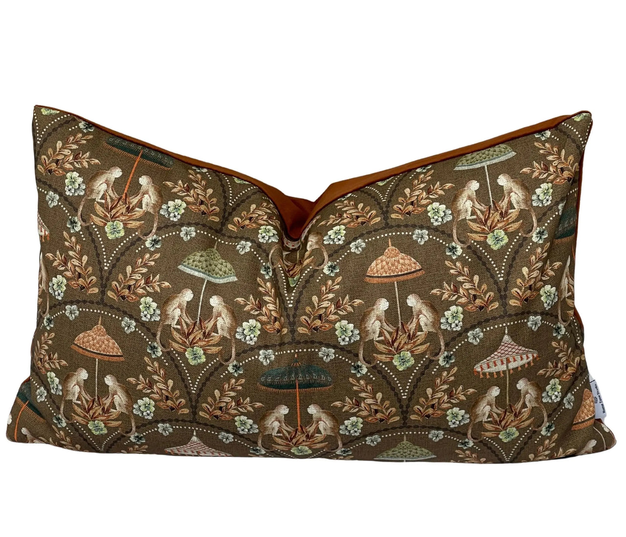 Patterned cotton cushion with vintage jungle motif, square shape